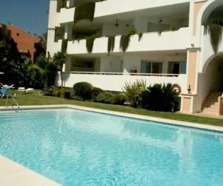 Mistral Beach Puerto Banus *